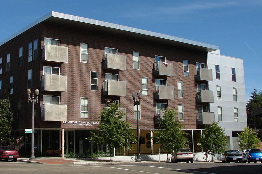 Prestige Development | Lewis & Clark Plaza